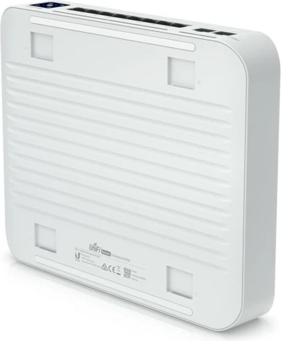 Preklopnik Ubiquiti UniFi Enterprise 8 PoE, upravljan, L3, 2,5G Ethernet, nerjaveče jeklo