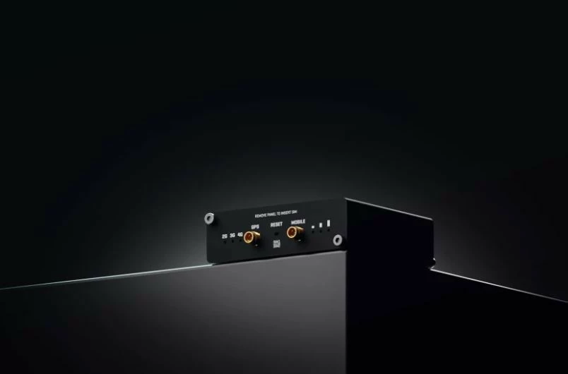 Industrijski LTE gateway Teltonika TRB246, 2xSIM, RS232/485, Ethernet, črn