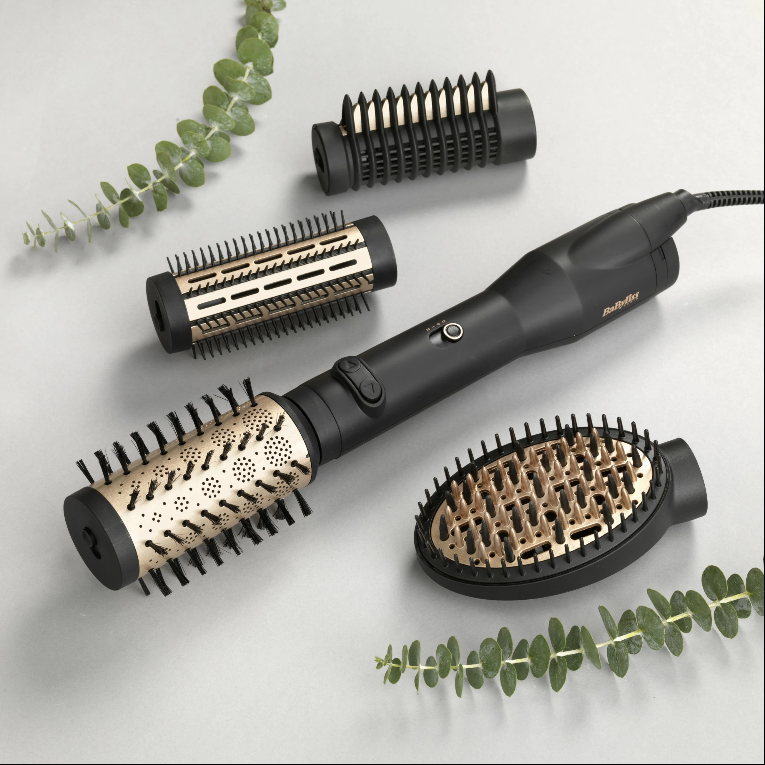 Električna krtača za lase BaByliss AS970E s pripomočki, črna
