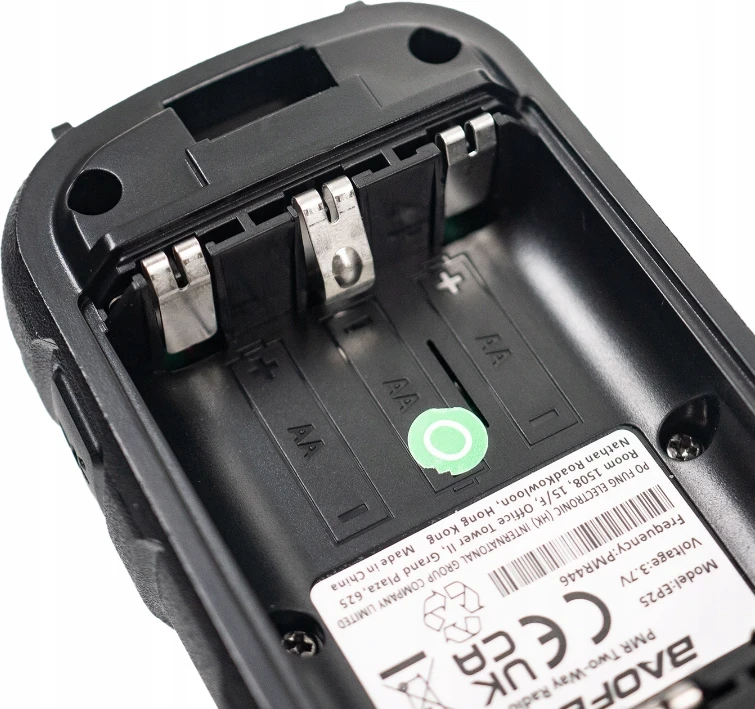 Dvocevni radijski sprejemnik Baofeng BF-T25E, rdeč