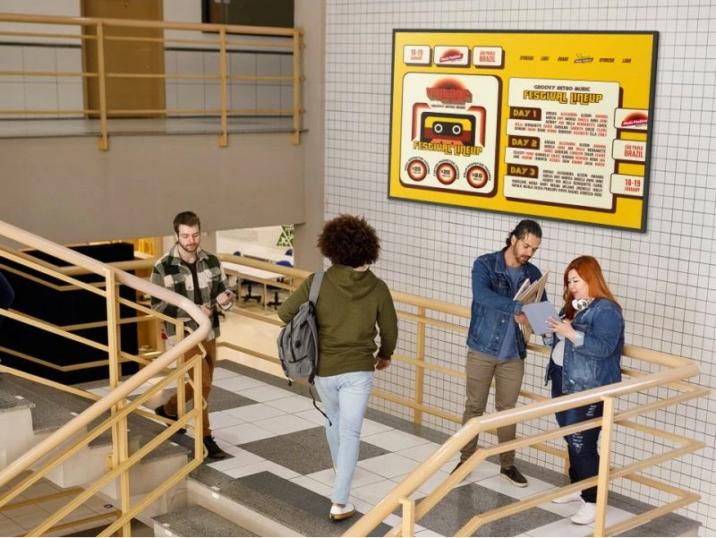 Velik zaslon 98" Viewsonic CDE9830, 4K Ultra HD, Android, HDMI/USB-C, črn