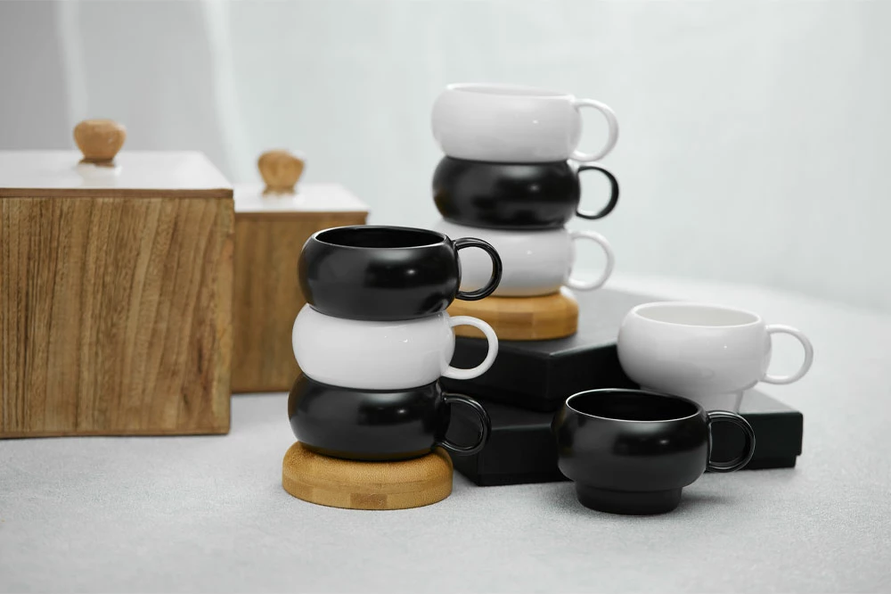 Set 4 filtra Curve, porcelan črn, naravni bambus, 12x10x19 cm
