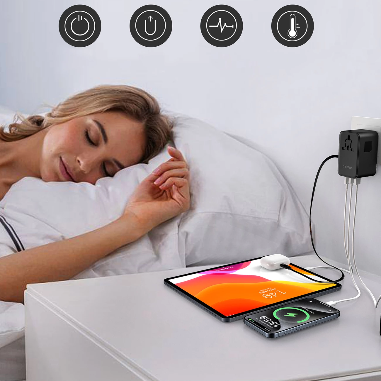 Potovalni adapter s polnjenjem 70W Choetech PD5022, 4 vhodi, USB-C/USB-A, črn