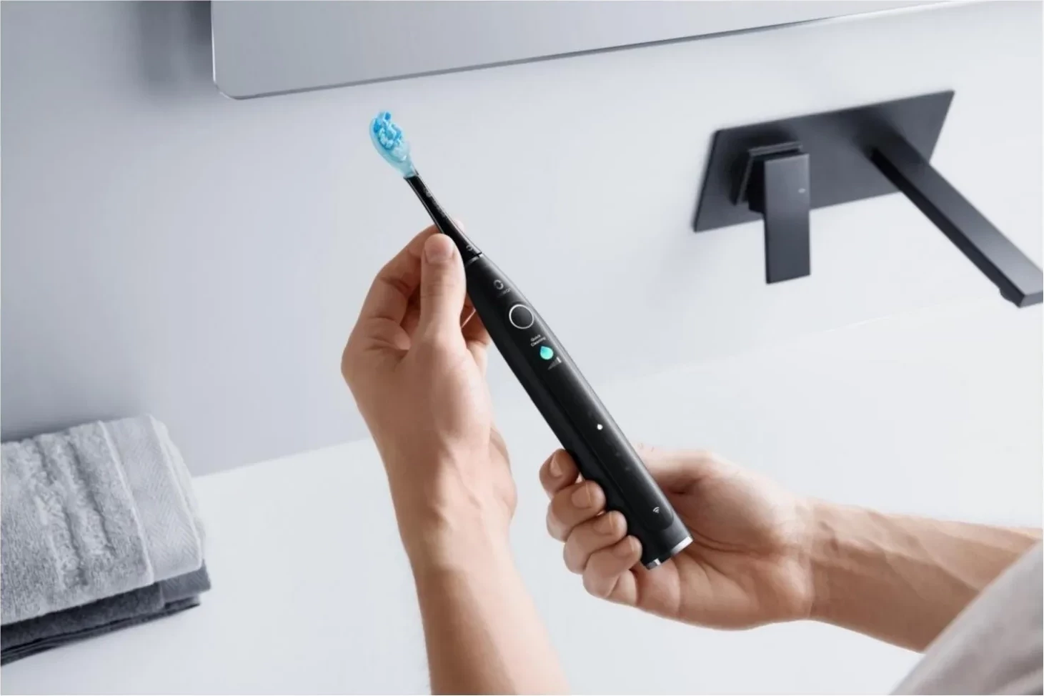 Sonična zobna ščetka Oclean X Pro 20 S, črna