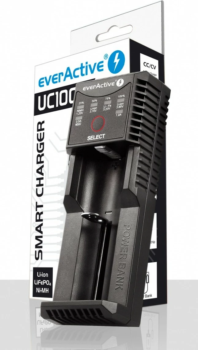 Univerzalni polnilec everActive UC-100C s Power Bank, USB-C, črn