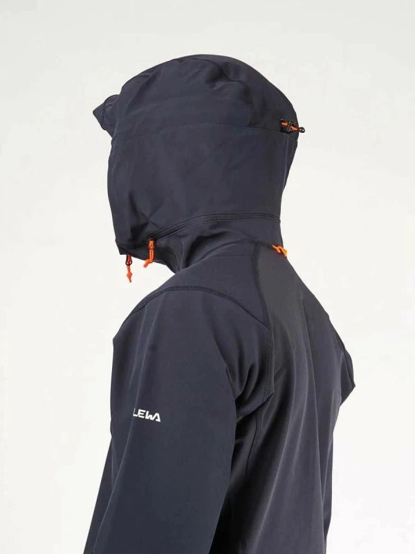 Trekking jakna Salewa, moška, zelena