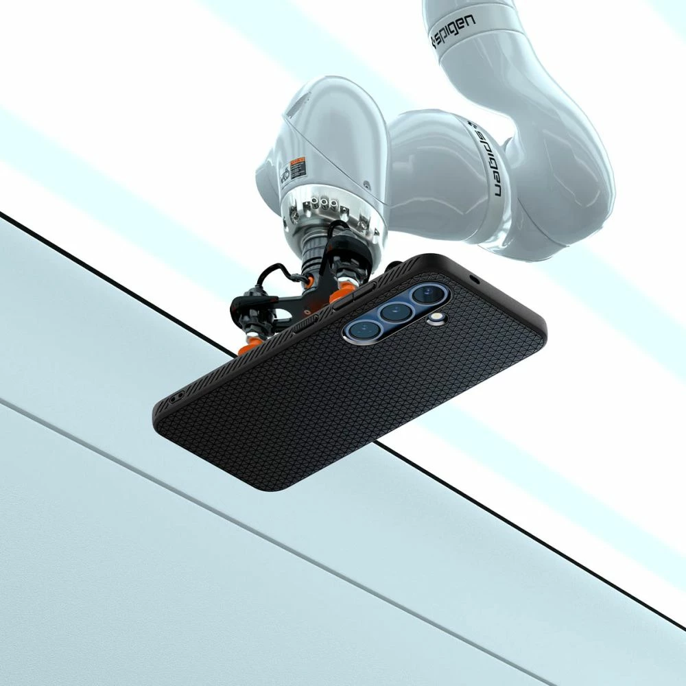 Zaščitni ovoj Spigen Liquid Air za Samsung Galaxy S25+, mat črn