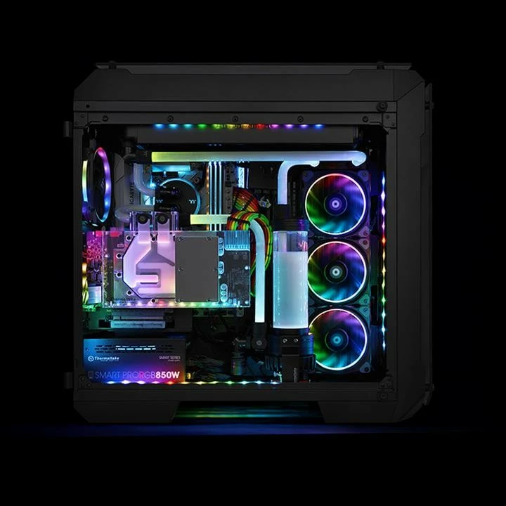 LED trak RGB Thermaltake Lumi Plus 3Pack, univerzalen, večbarven