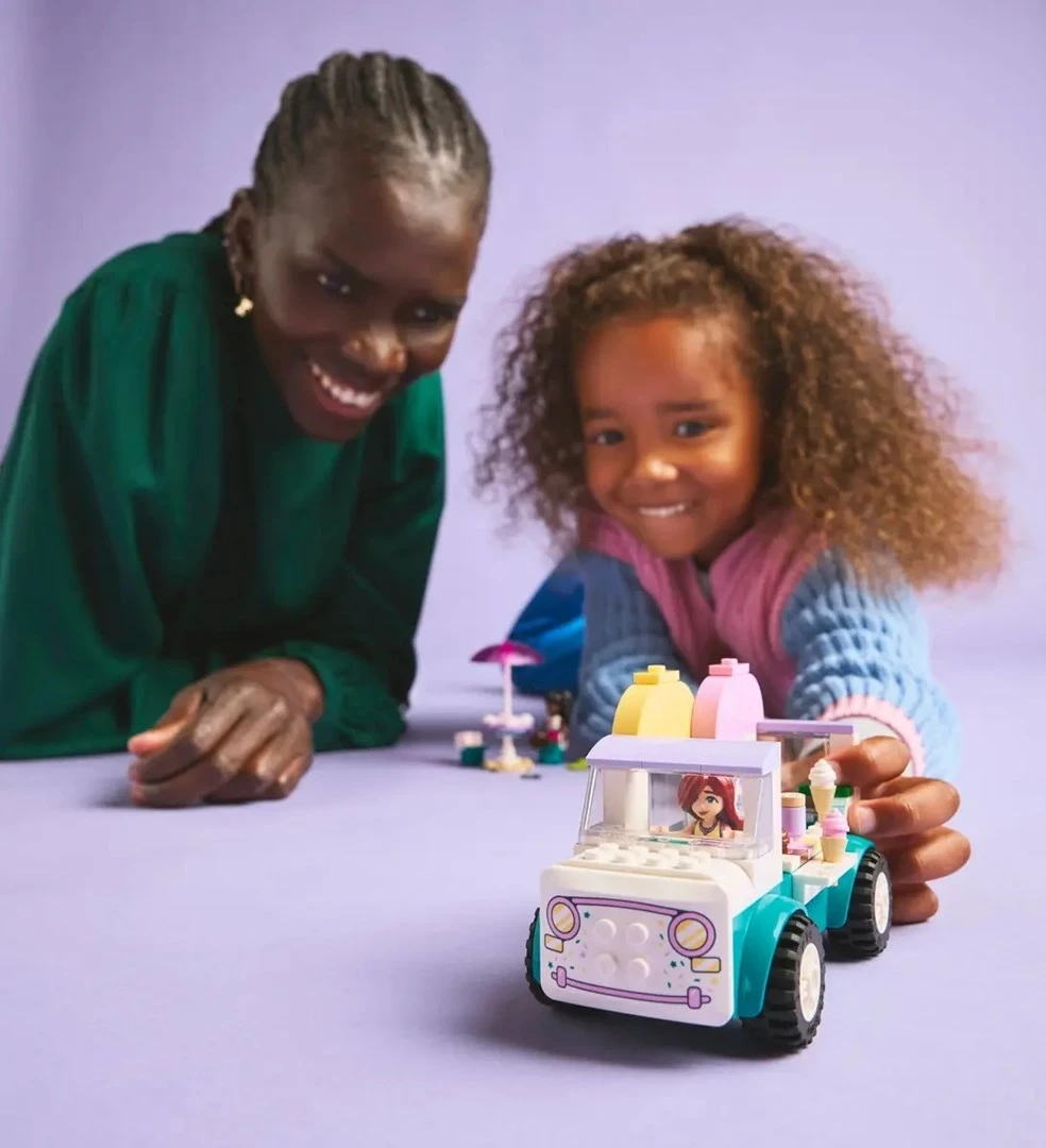 Furgon sladoleda Heartlake City, LEGO Friends 42644