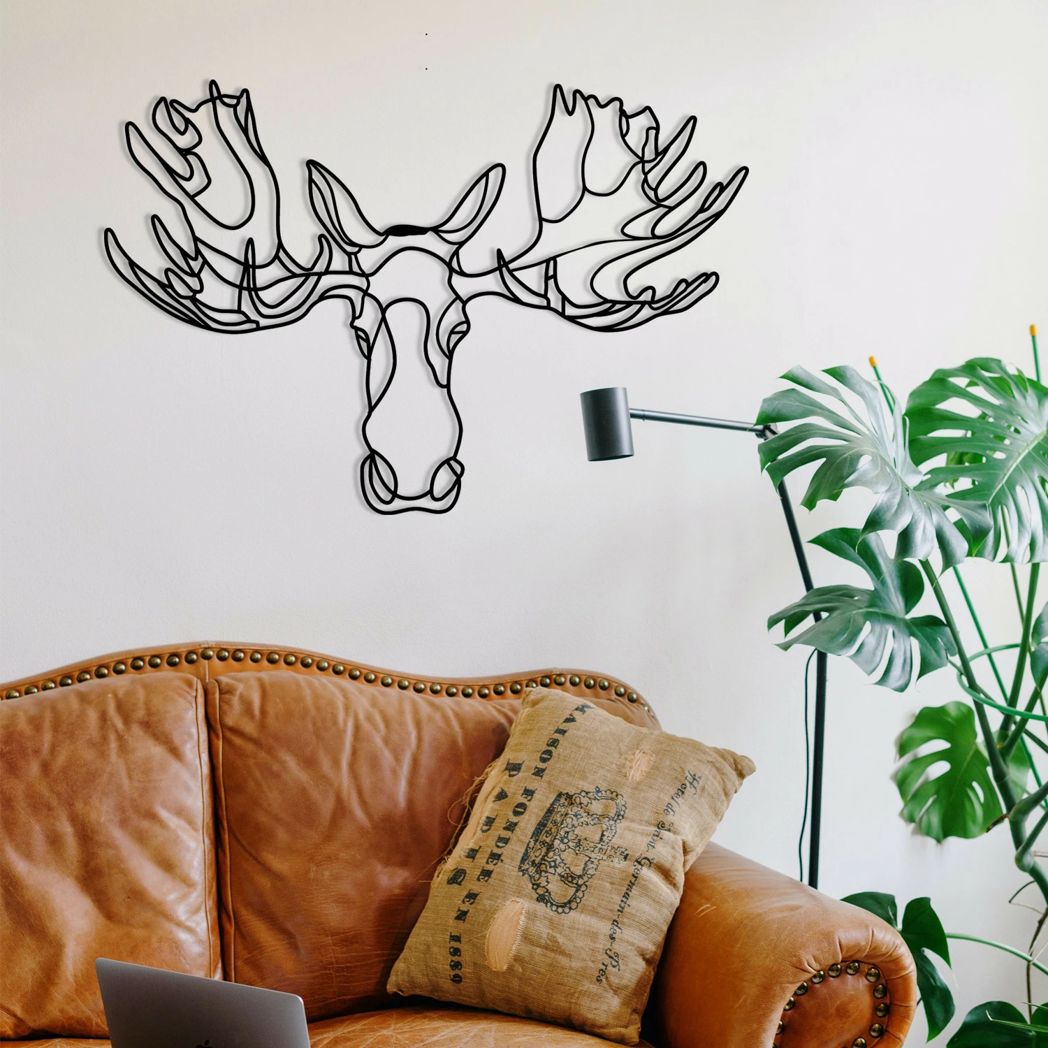 Kovinski stenski dekor Wallity Vaveyla 2, črn, 70 x 47 cm