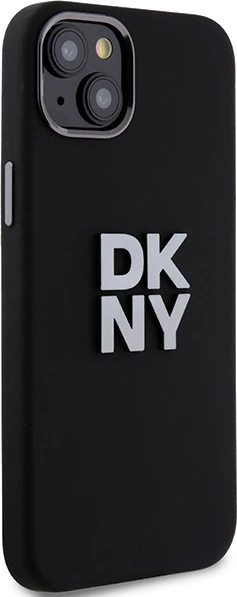Ovitek za telefon iz tekočega silikona z metalnim logotipom za iPhone 15 Plus / 14 Plus, DKNY, črn