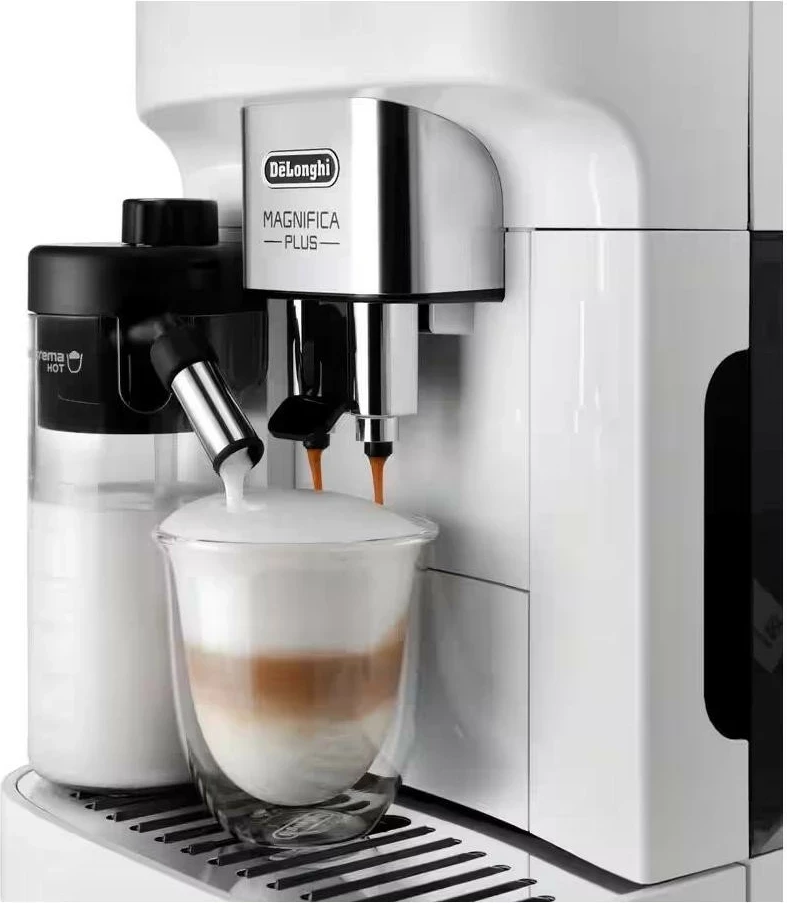 Avtomatski aparat za kavo DeLonghi Magnifica Plus ECAM 320.60, bel