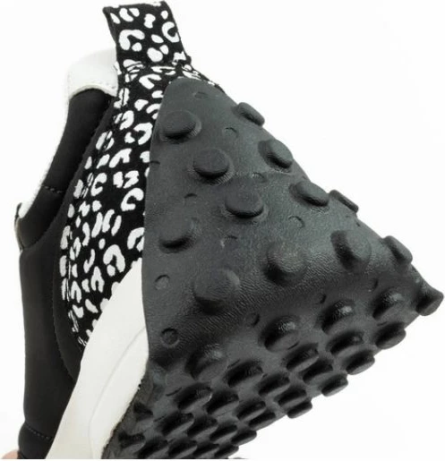 Superge za ženske Lee Cooper, črne