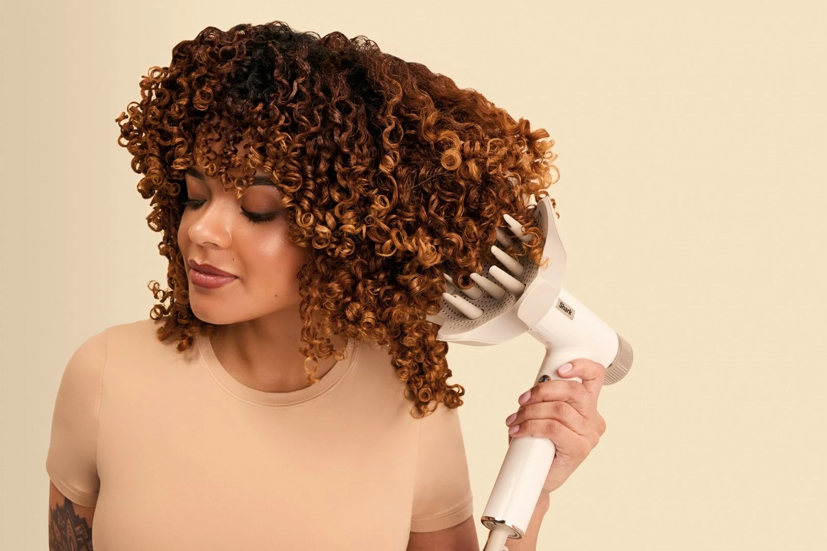 Multistyler Shark HD333EU, bel