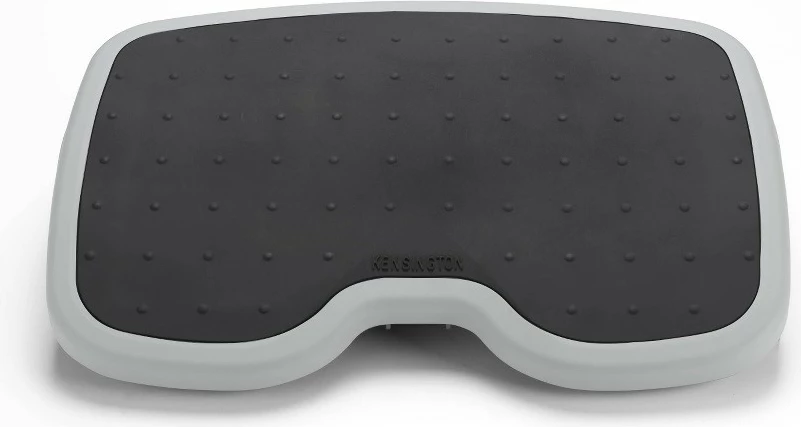 Ergonomska opora za noge Kensington SoleMate 56145, nastavljiv naklon 20°, 450 x 350 mm, protizdrsna/masažna površina, črna/bela