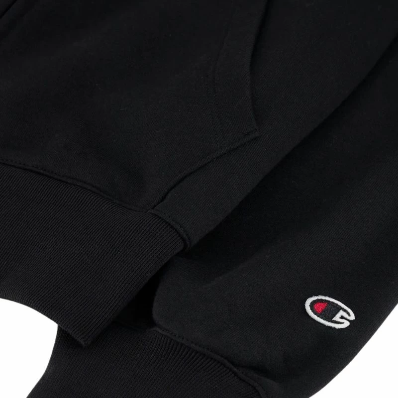 Duks s kapuco, Champion, črn