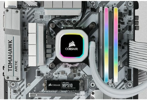 RAM pomnilnik Corsair Vengeance RGB 16GB (2x8GB) DDR4 3600MHz, bel