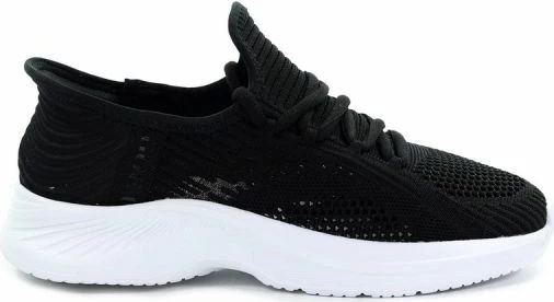 Lifestyle čevlji Goe za ženske, črni