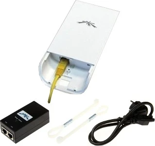 Zunanji dostopna točka Ubiquiti LOCO M2, 150 Mbps, 2.4 GHz