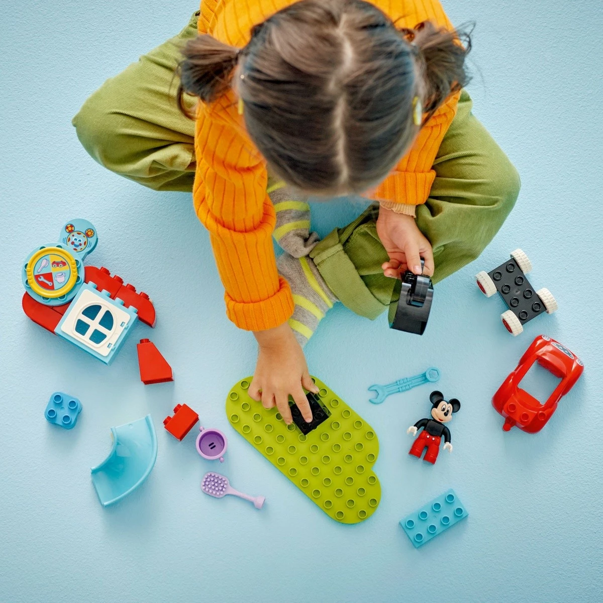 Igralni set za otroke, 27 kosov, plastika - LEGO DUPLO Mickey Mouse Clubhouse & Car 10454