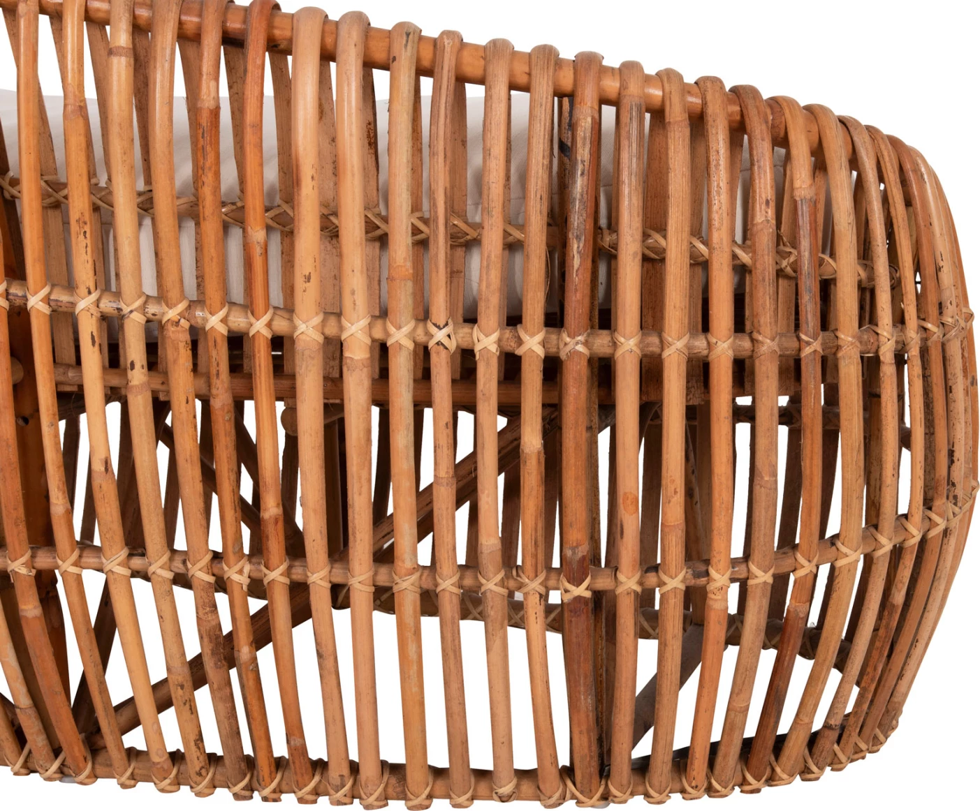 Sedežna garnitura LANTRY iz naravnega ratana - bele blazine 215x60x78H cm