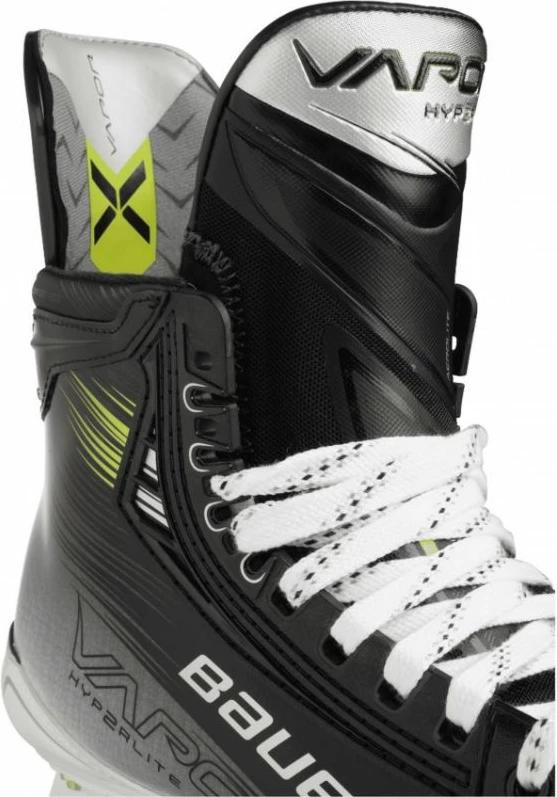 Superge za hokej Bauer Vapor Hyperlite2 Sr, črne, moške