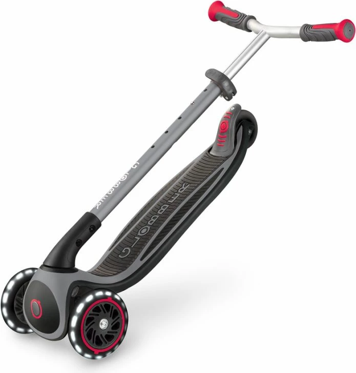 Otroški skiro, Globber, črn in rdeč