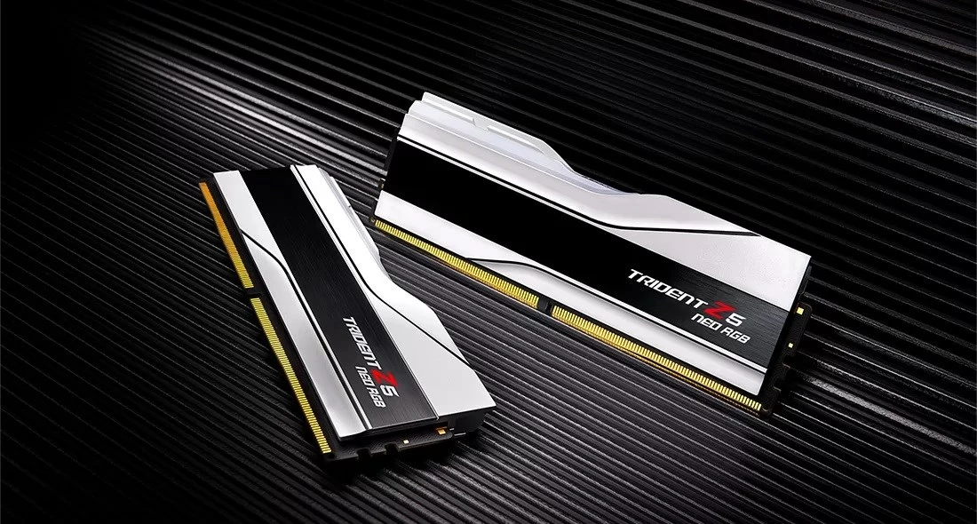 DDR5 32 GB (2x16GB) G.SKILL Trident Neo AMD RGB 6000 MHz CL30 EXPO, belo