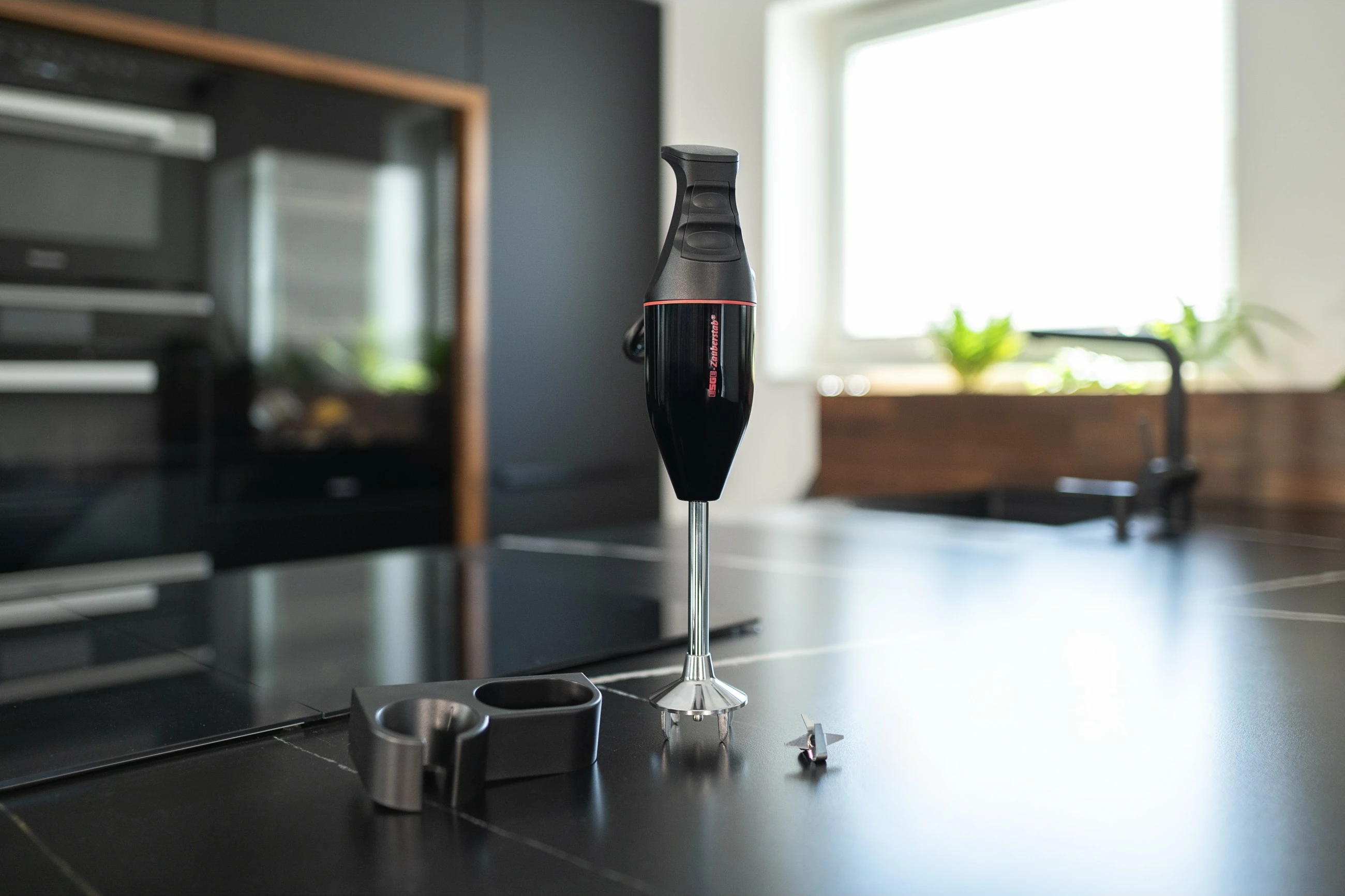 Močan palični mešalnik ESGE M 100 D, UNOLD, 120 W, črn