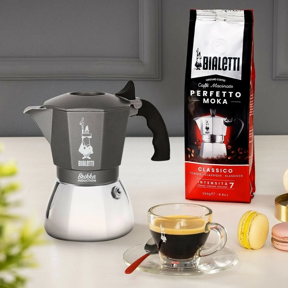 Moka pot za indukcijo Bialetti Brikka 4TZ, inox, črn