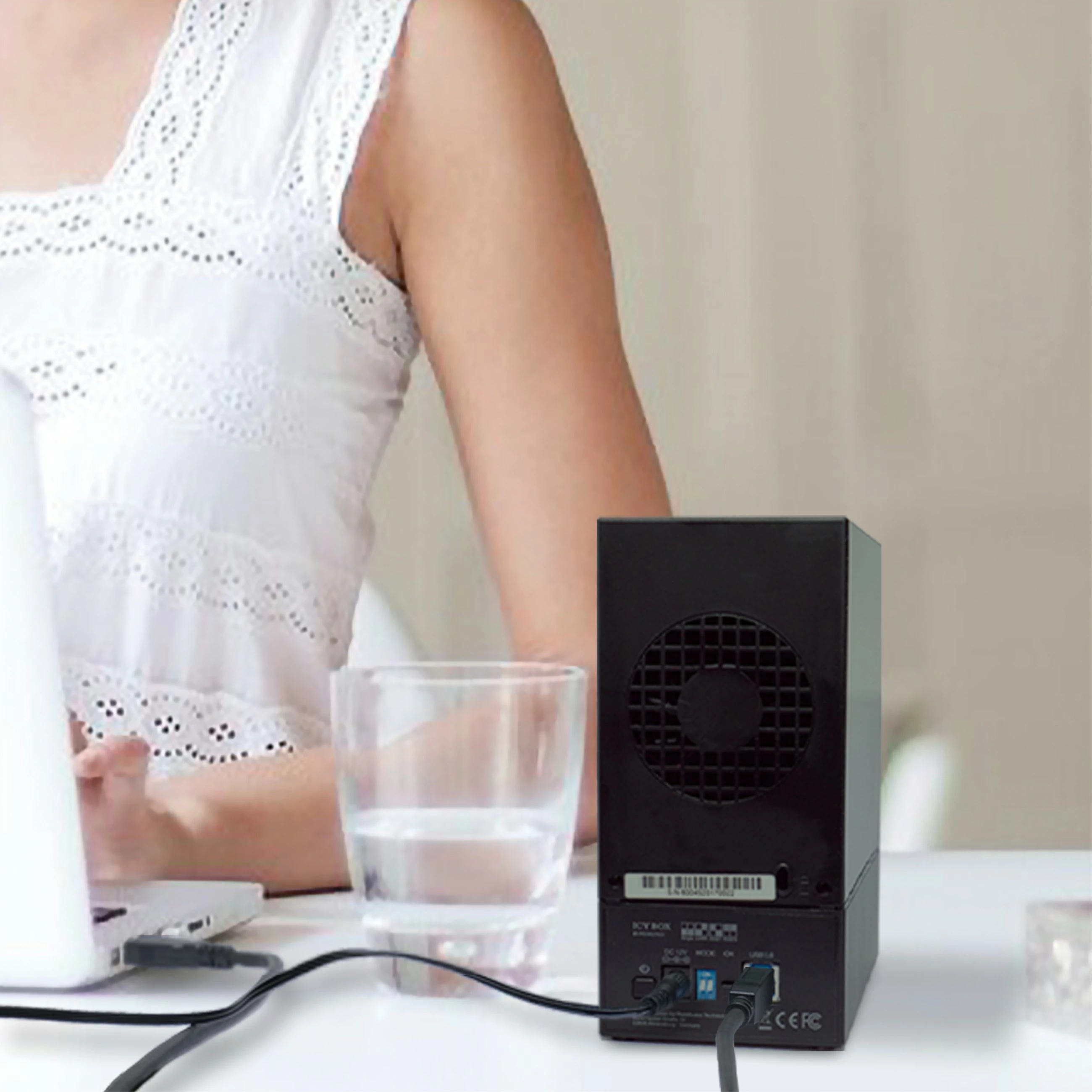 Zunanji ohišje ICY BOX IB-RD3621U3, 2x 3,5", USB 3.0, RAID, črno