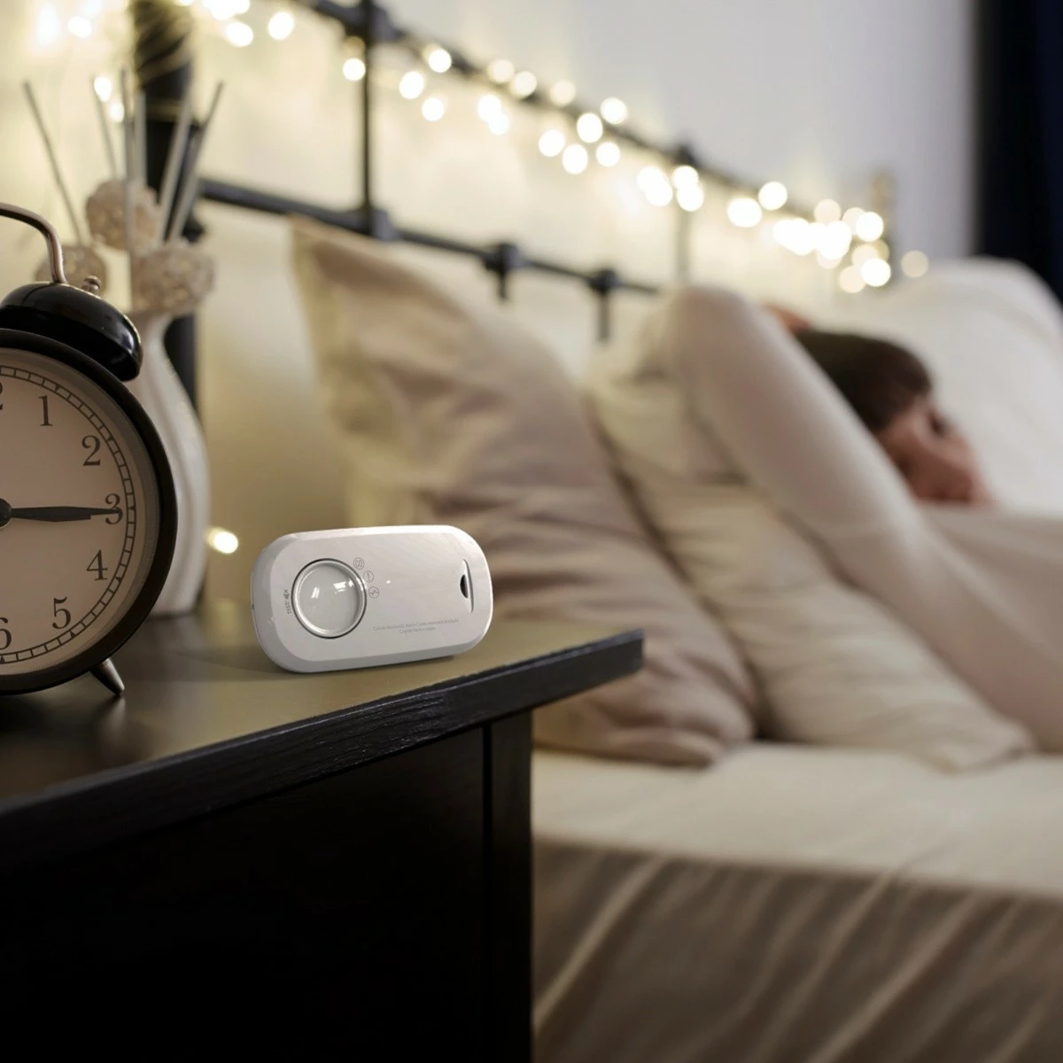 Detektor ogljikovega monoksida FireAngel FA3313-INT, na baterije, bel