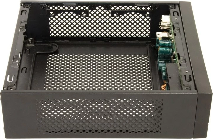 Kompaktna kaseta ITX Chieftec IX-03B, 85 W, črna