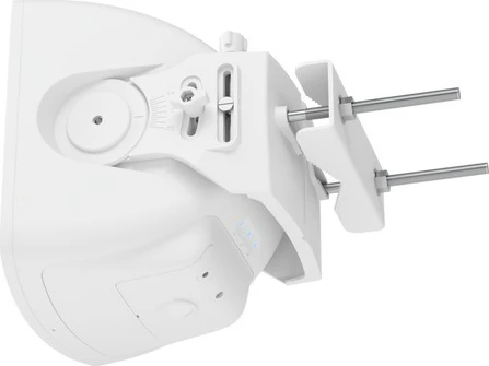 Dostopna točka Ubiquiti UISP Wave, 5400 Mbit/s, bela