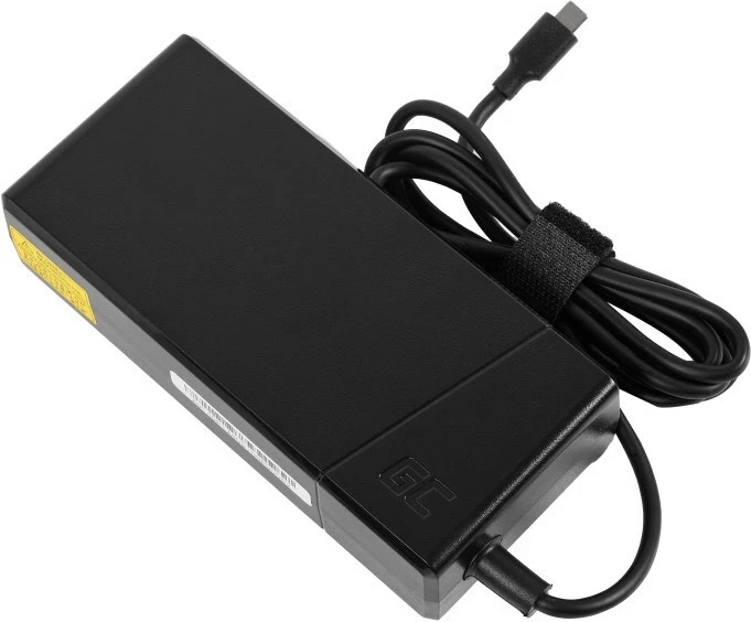 Univerzalni adapter/inverter Green Cell AD140P, 130 W, črn