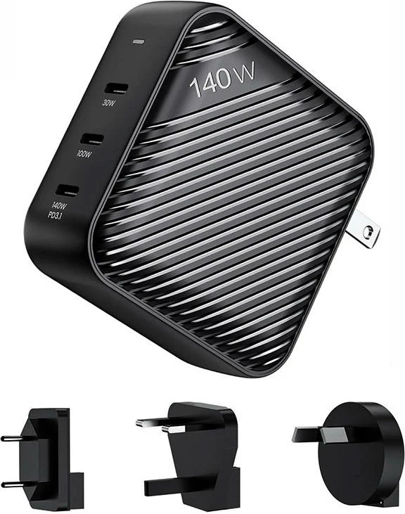 Omrežni polnilec INVZI GanHub, 3× USB-C, 140 W, z adapterji EU/UK/AU/US, črn