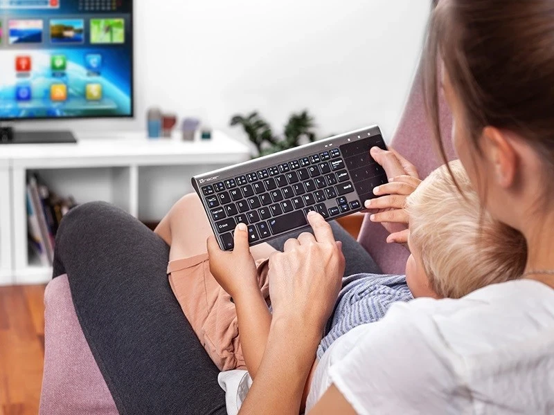 Tastatura s touchpadom Tracer EXpert, 2,4 GHz, črno/siva