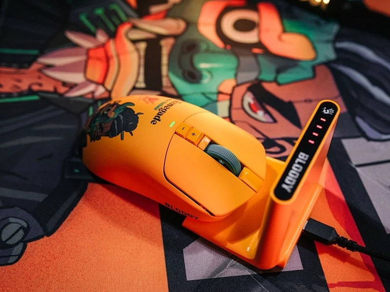 Brezžična igralna miška RGB, rumena A4Tech Bloody R72 ULTRA DUO Renegade Sunset