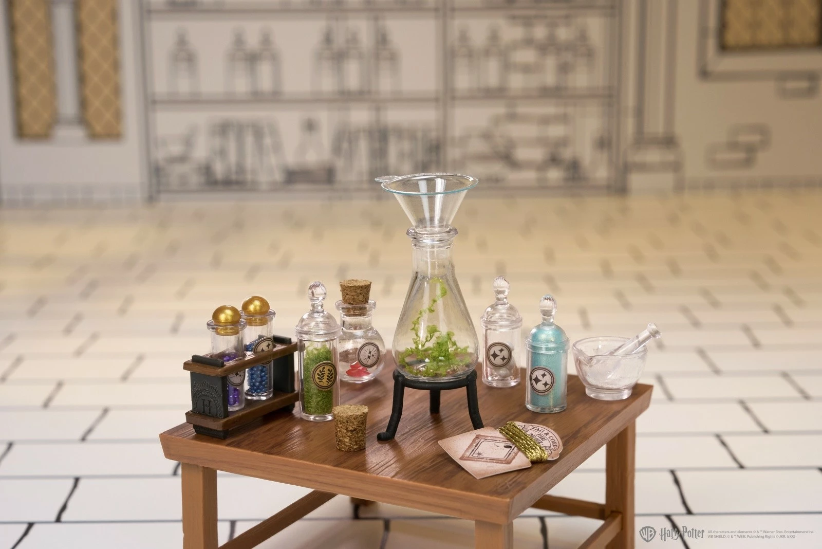 Set miniaturnih elementov Harry Potter, MGA Miniverse Make It Mini, več kot 100 kosov, plastika