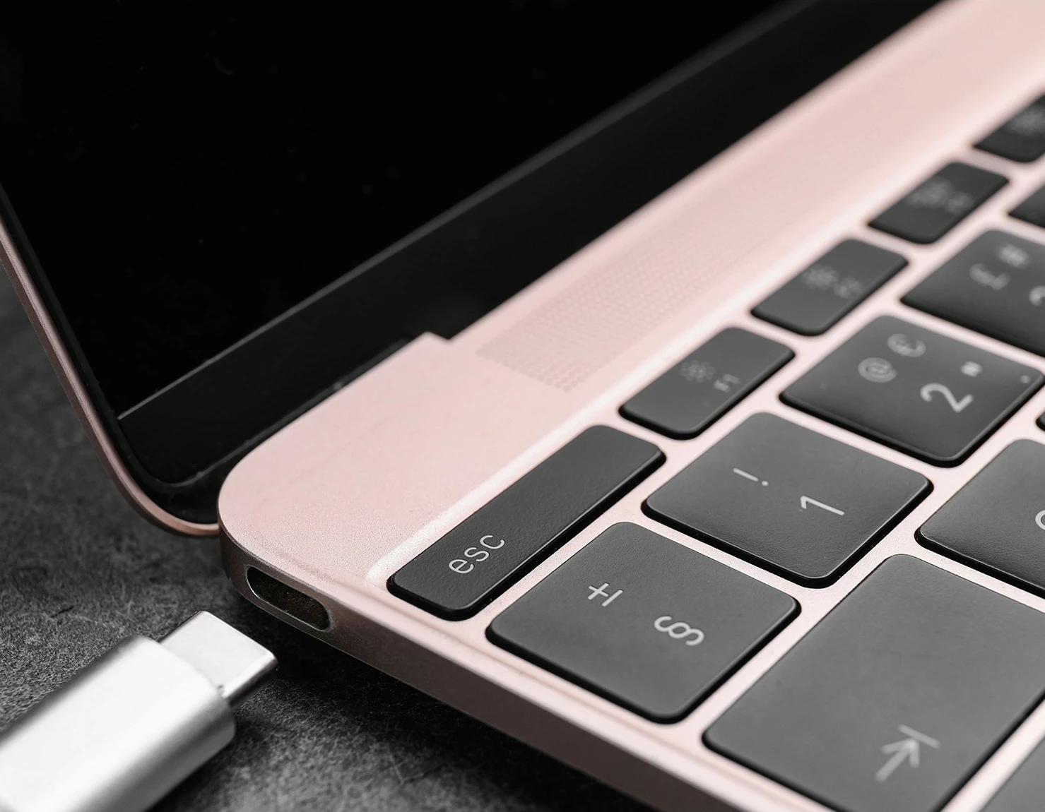 USB hub, 4x USB 3.0, 1x USB-C, 60W, D-Link DUB-2340, siv