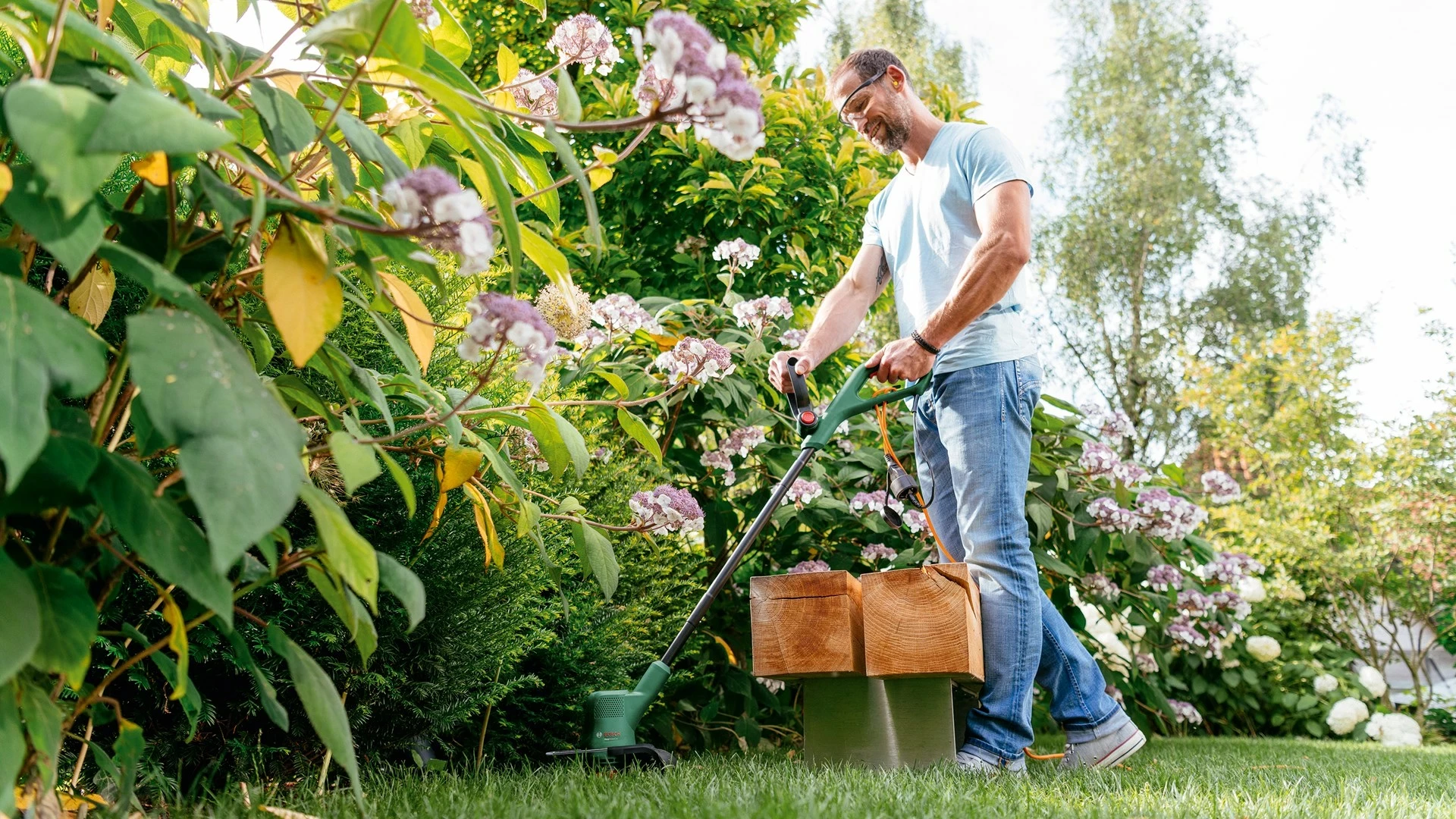 Trimer za travo EasyGrassCut 18V-26, 26 cm, z baterijo, zelen