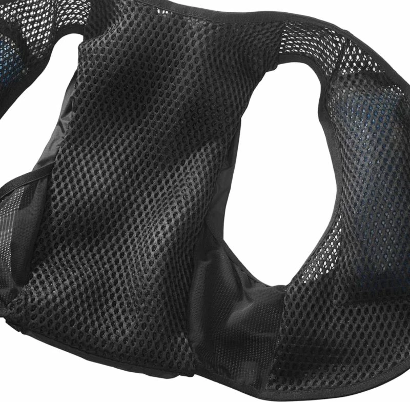 Nahrbtnik s telovnikom Salomon Active Skin 8 Set, črn