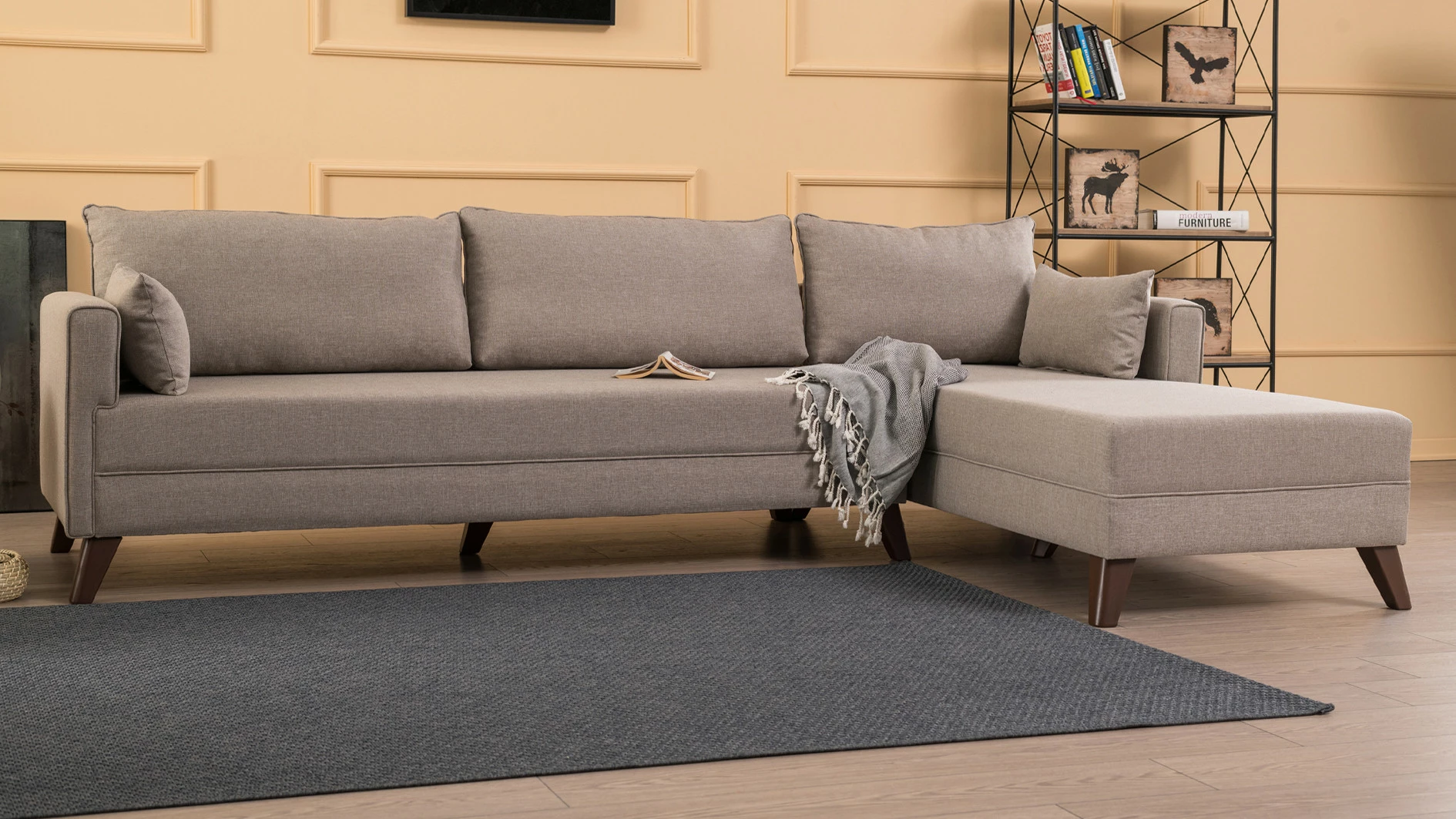 Kotni kavč Bella, desni, krem — Atelier del Sofa