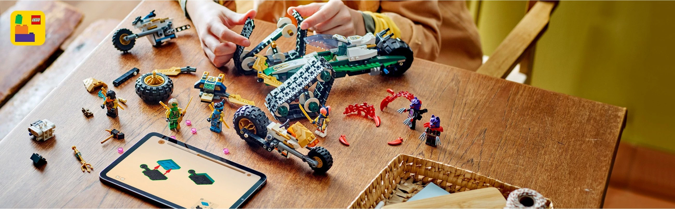 Kombinirano vozilo Ninjago Ninja Team LEGO 71820, večbarvno
