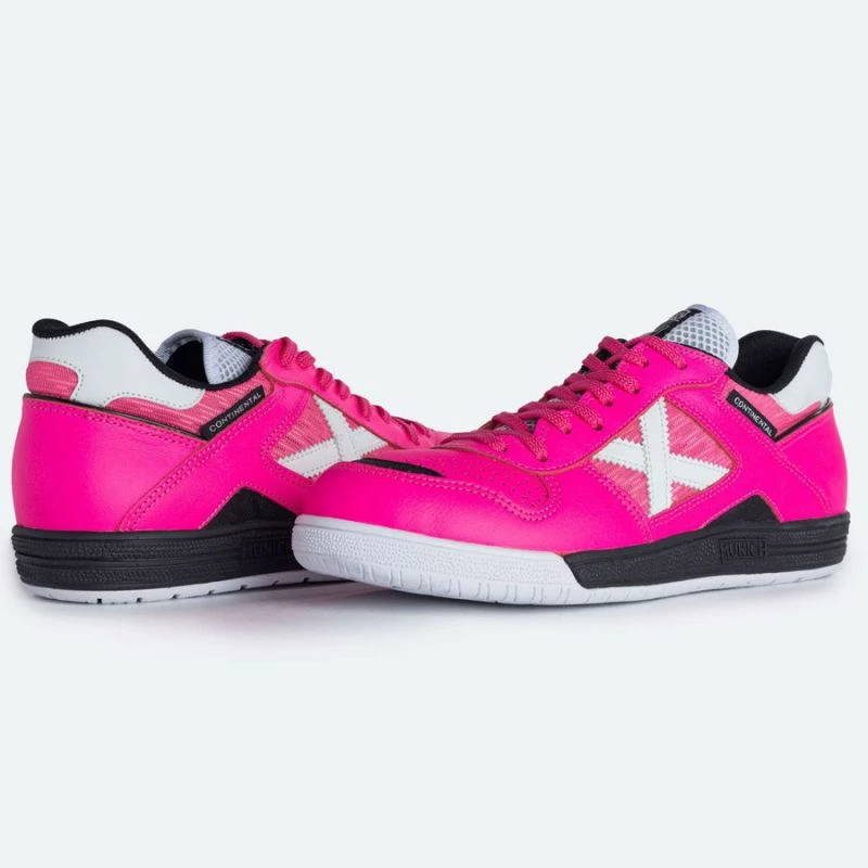 Atletske čevlje za nogomet, Munich, rdeče