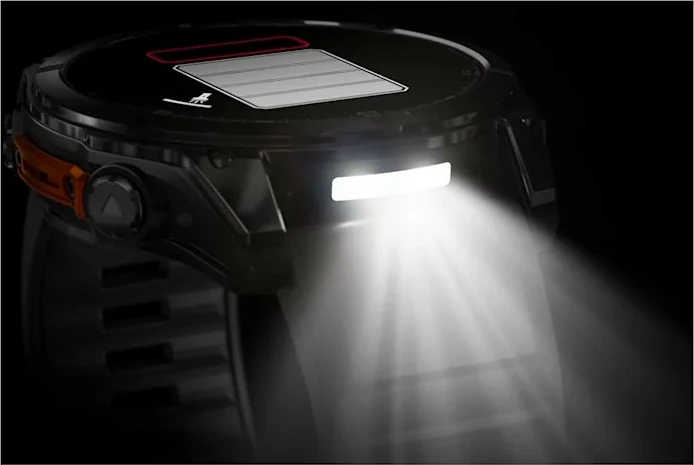 Pametna ura Garmin Fenix 8, 32GB, AMOLED, GPS, črna