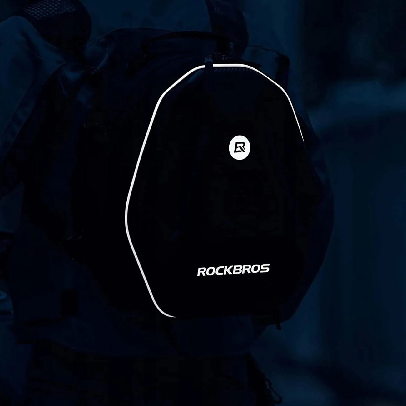 Čelada in dodatki — Torba za motor Rockbros 30140026001, 20–35 L, črna