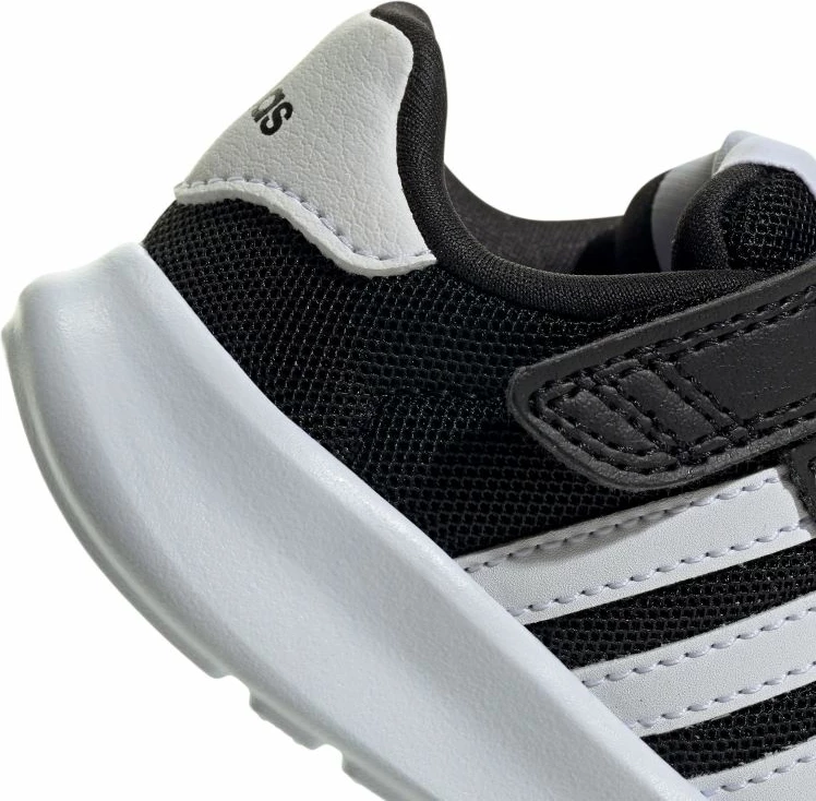 Otroške čevlje adidas, črni