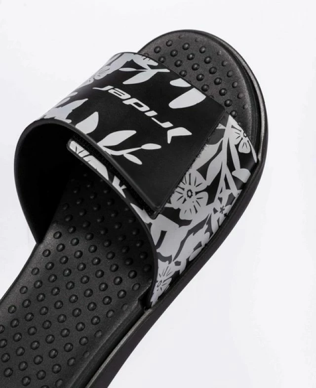 Natikače Rider Pool W 83636AZ174, ženske, črne