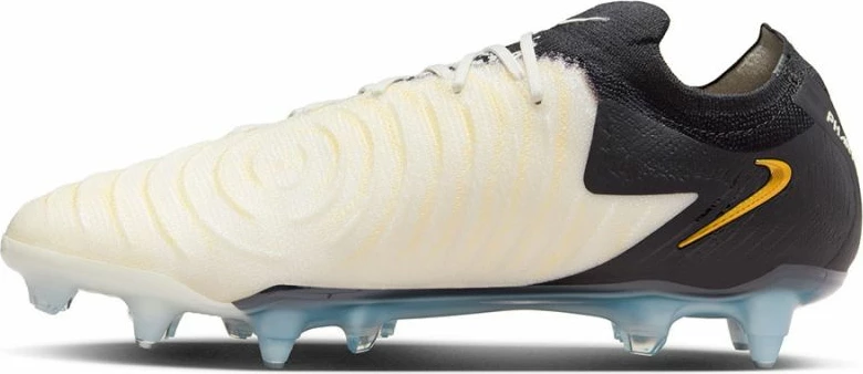Čizme za nogomet za moške Nike, bele in črne